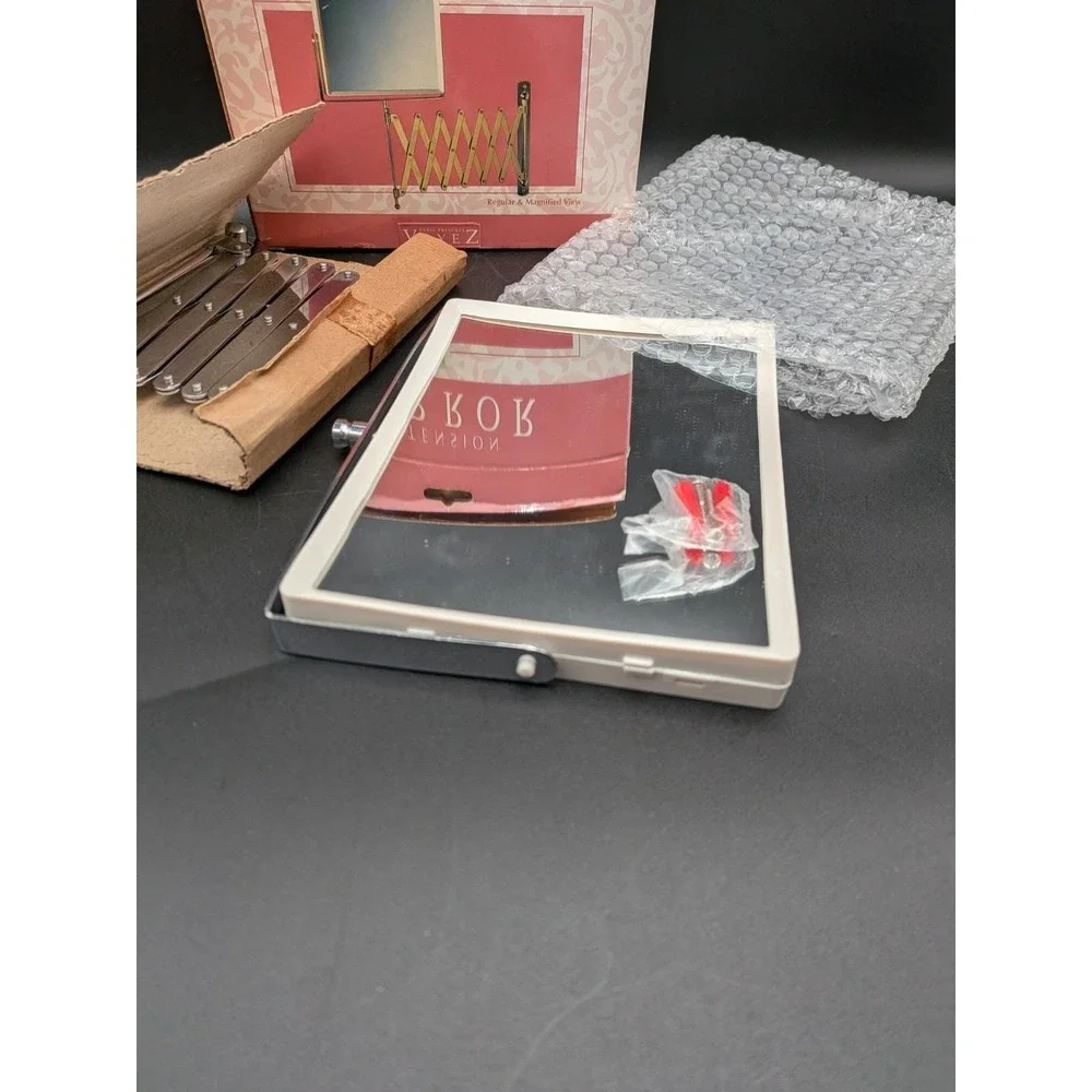 Vintage Paris Presents Voyez Extension Cosmetic Mirror 1992 NIB